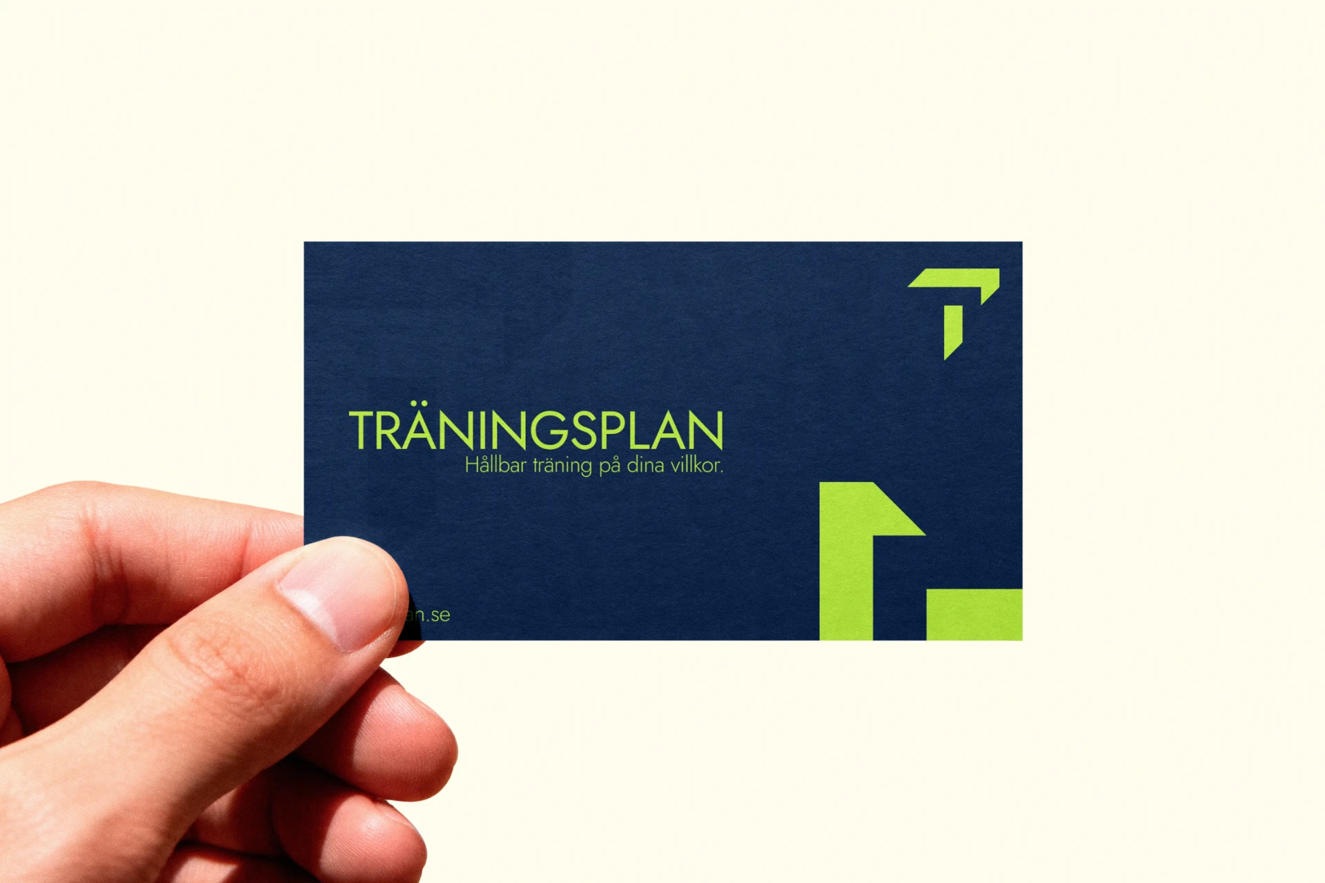 Träningsplan visitkort i hand